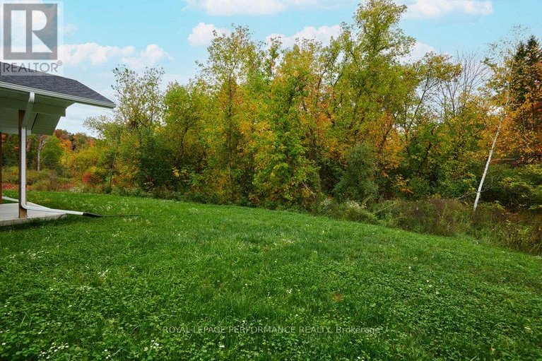 29474233/1797-march-road/carp/ottawa/ontario/K0A1L0_6