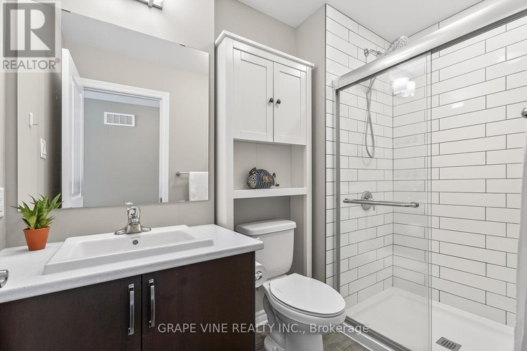 29276548/650-fisher-street/north-grenville-twp-kemptville-south/north-grenville/ontario/K0G1J0_25