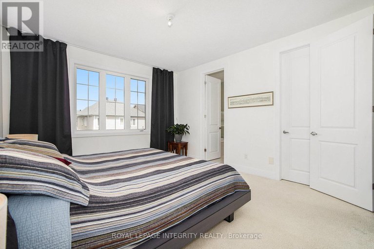 28777177/285-meadowbreeze-drive/emerald-meadowstrailwest/ottawa/ontario/K2M3A6_20