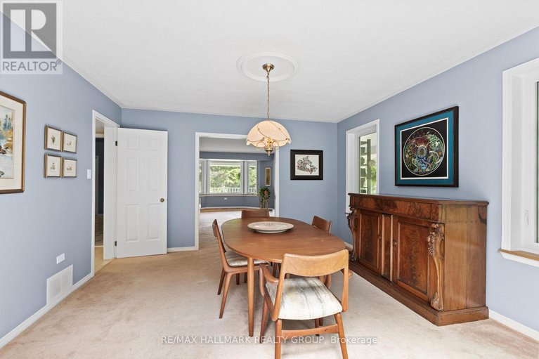 28835565/1103-rideau-bend-crescent/manotick-east-to-manotick-station/ottawa/ontario/K4M1B6_8