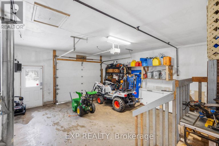 29107612/2690-pattee-road-e/champlain-twp/champlain/ontario/K6A2R2_18