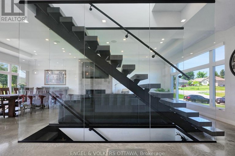 28726162/46-forest-hill-road/long-sault/south-stormont/ontario/K0C1P0_6