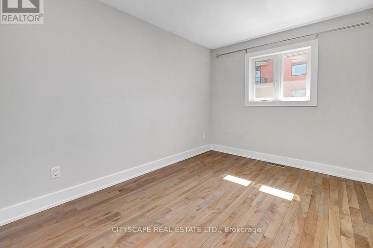 28125570/68-prince-albert-street/overbrookcastle-heights/ottawa/ontario/K1K2A1_25