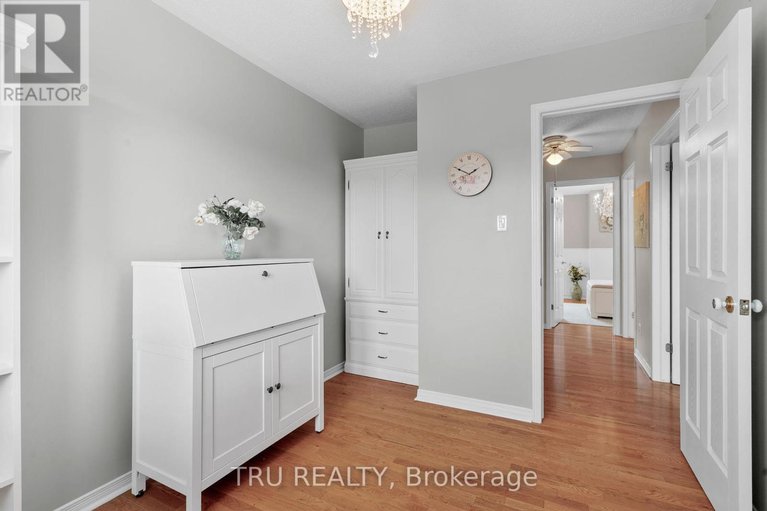 28854765/2023-avenue-o/eastway-gardensindustrial-park/ottawa/ontario/K1G0B1_25