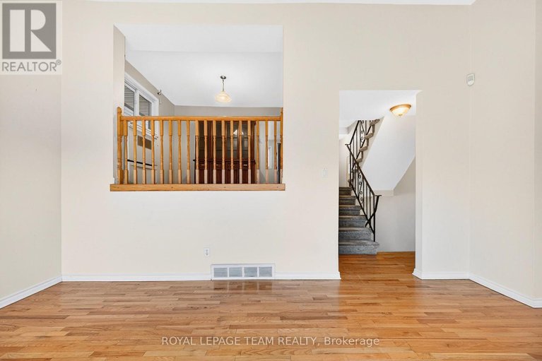 29127398/2-13-bertona-street/manordale/ottawa/ontario/K2G0W2_15