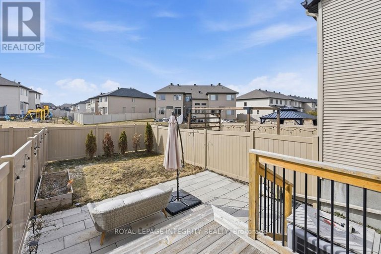 29566623/535-borbridge-avenue/riverside-southgloucester-glen/ottawa/ontario/K4M0J1_46