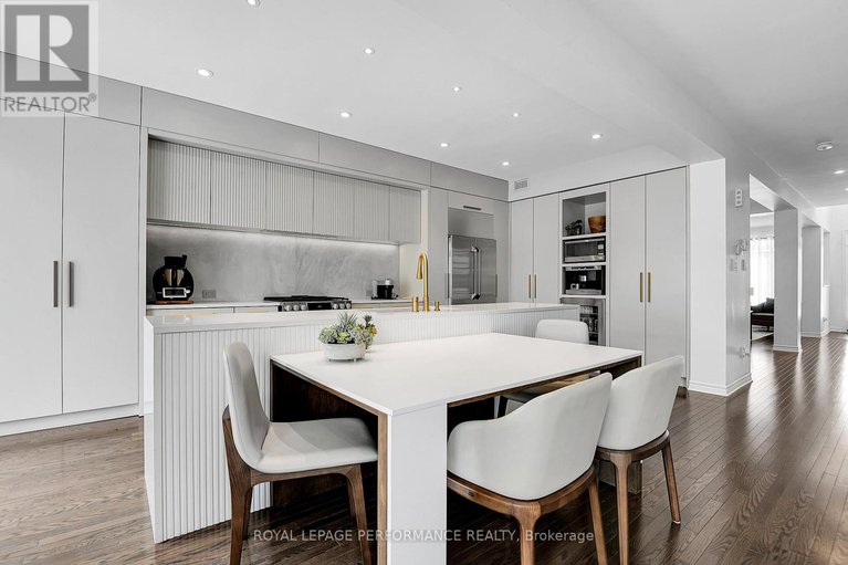 28147460/179-gracewood-crescent/blossom-parkkemp-parkfindlay-creek/ottawa/ontario/K1T0J3_11