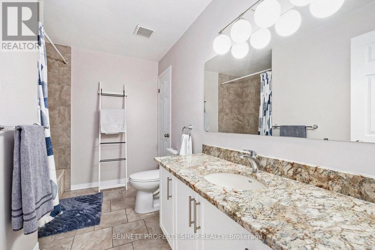28777333/778-montcrest-drive/fallingbrookridgemount/ottawa/ontario/K4A2M6_20
