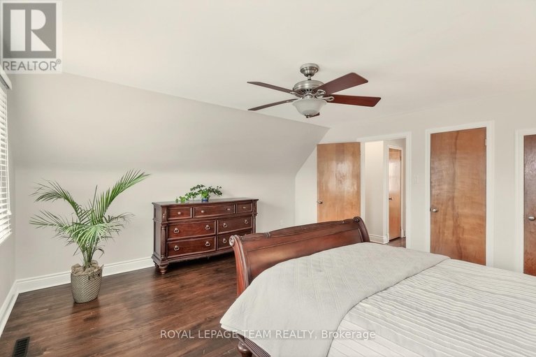 29630933/1314-randall-avenue/alta-vista/ottawa/ontario/K1H7R1_15