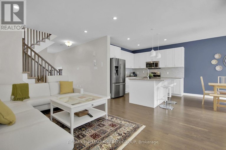 29541635/225-rivertree-street/emerald-meadowstrailwest/ottawa/ontario/K2M0J4_11