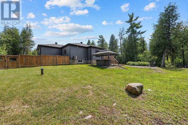 28675428/400-cinnamon-crescent/fitzroy-ward-south-west/ottawa/ontario/K0A2H0_42