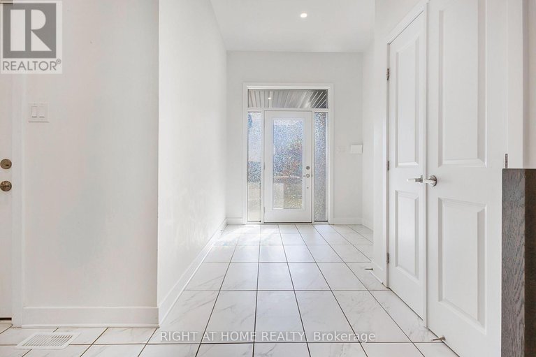 29632848/500-triangle-street/emerald-meadowstrailwest/ottawa/ontario/K2V0M8_3