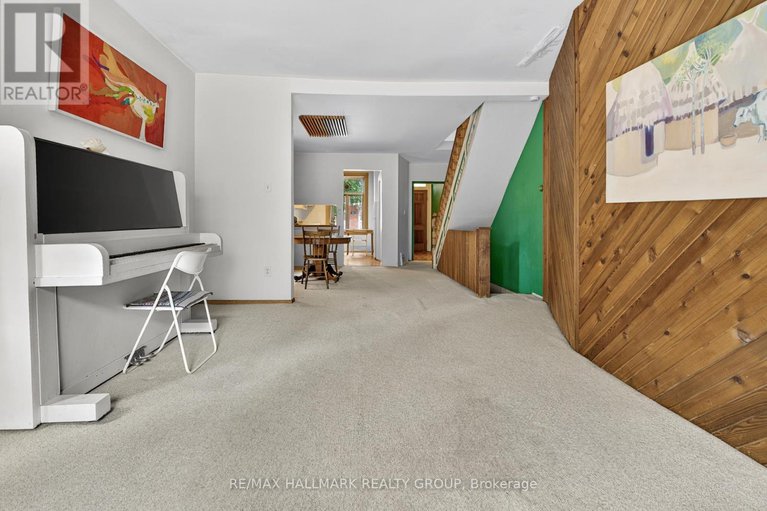 28573954/343-somerset-street-e/sandy-hill/ottawa/ontario/K1N6W6_7