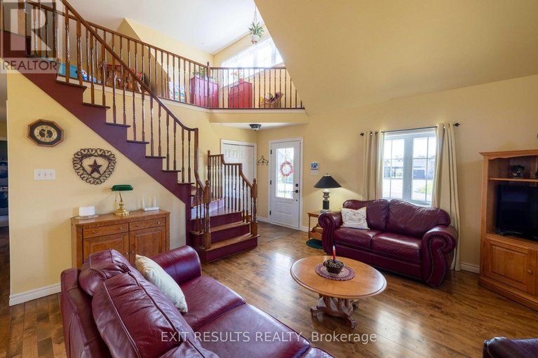 29673655/8-ravary-street/champlain-twp/champlain/ontario/K0B1K0_6