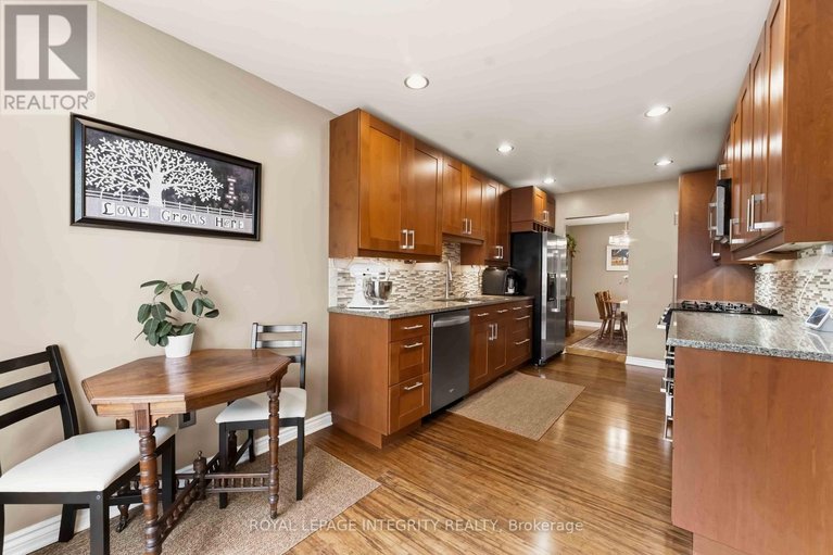 29595161/30-longden-place/bridlewood/ottawa/ontario/K2M1V2_15