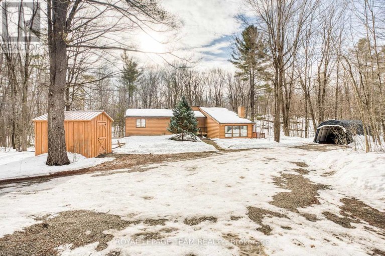 29456140/1814-old-perth-road/mississippi-mills-ramsay-twp/mississippi-mills/ontario/K0A1A0_4