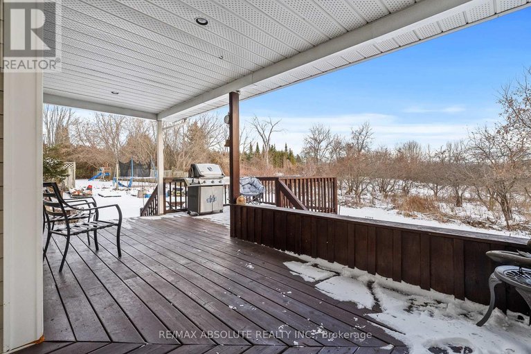 29201354/20306-lochiel-street-w/alexandria/north-glengarry/ontario/K0C1A0_44