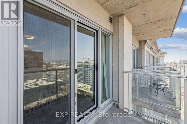 28966652/2604-242-rideau-street/sandy-hill/ottawa/ontario/K1N0B7_13