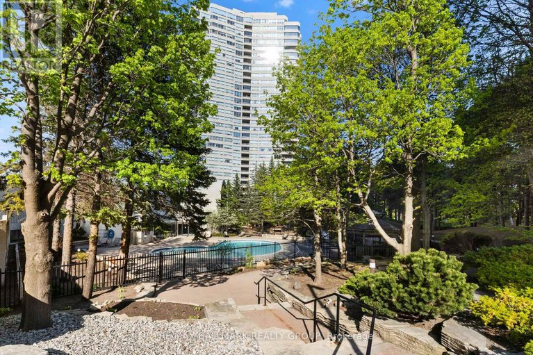 29018589/2403-1480-riverside-drive/riverview-park/ottawa/ontario/K1G5H2_28