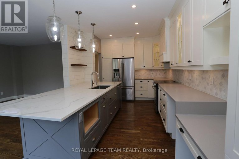 28738556/78-friendly-crescent/stittsville-south/ottawa/ontario/K2S2B5_13