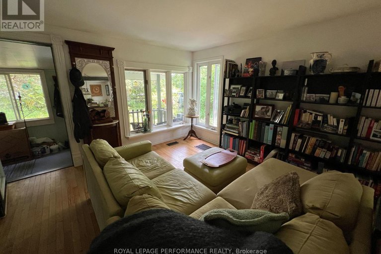28586204/20156-beaupre-road/south-glengarry-charlottenburgh-twp/south-glengarry/ontario/K0C1L0_4