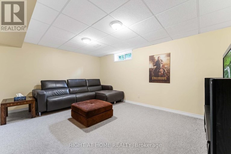 28836720/6196-ravine-way/convent-glen/ottawa/ontario/K1C2W4_26