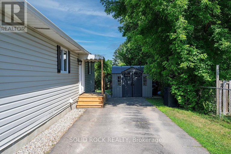 28567074/207-george-street-e/kemptville/north-grenville/ontario/K0G1J0_3