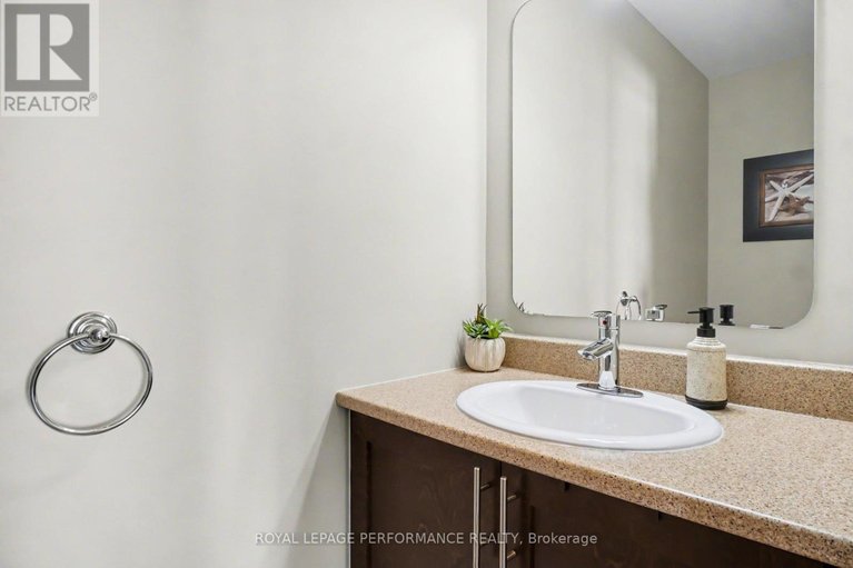 29633975/1828-mickelberry-crescent/notting-hillsummerside/ottawa/ontario/K4A0P2_22