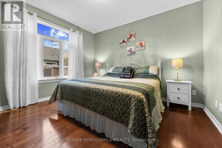 29636678/12-royalty-way/north-grenville-twp-kemptville-south/north-grenville/ontario/K0G1J0_21