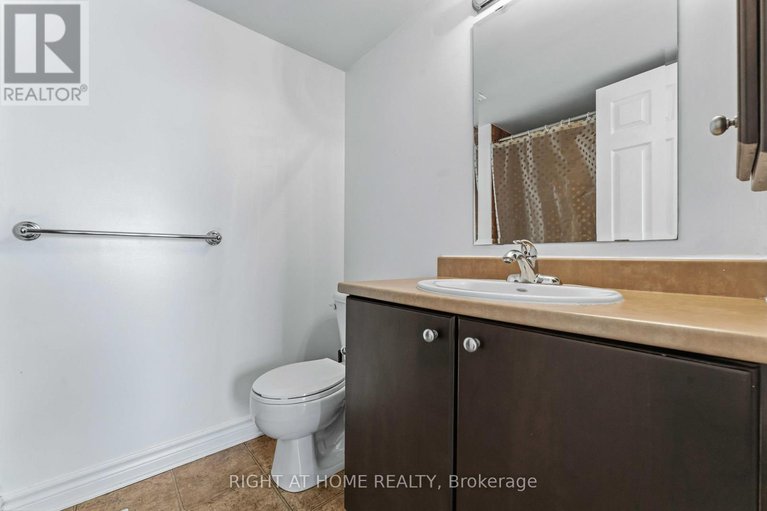 29185530/b-455-chapman-mills-drive/strandherd/ottawa/ontario/K2J5P4_15