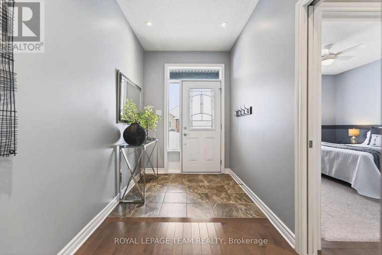 29346781/834-rockson-crescent/stittsville-south/ottawa/ontario/K2S0S6_4