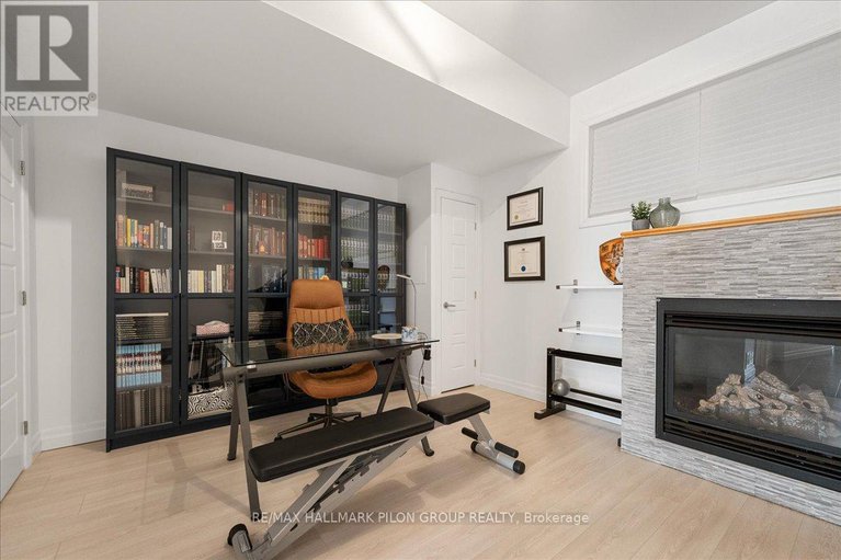 28279535/104-lionel-private/springridgeeast-village/ottawa/ontario/K4A0X1_19