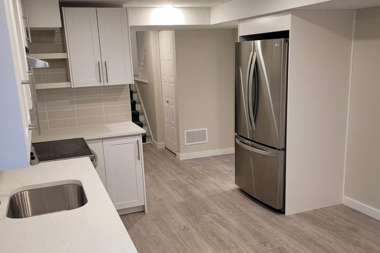 29684352/2748-moncton-road/queensway-terrace-north/ottawa/ontario/K2B7W1_13