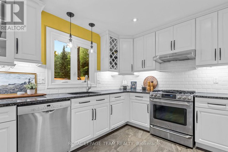 28906375/126-constance-bay-road/constance-bay/ottawa/ontario/K0A3M0_14