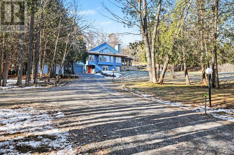 29591546/4637-northwoods-drive/constance-bay/ottawa/ontario/K0A3M0_34