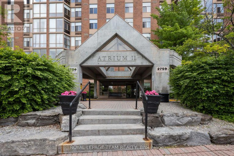 28484089/1111-2759-carousel-crescent/emerald-woodssawmill-creek/ottawa/ontario/K1T2N5_2