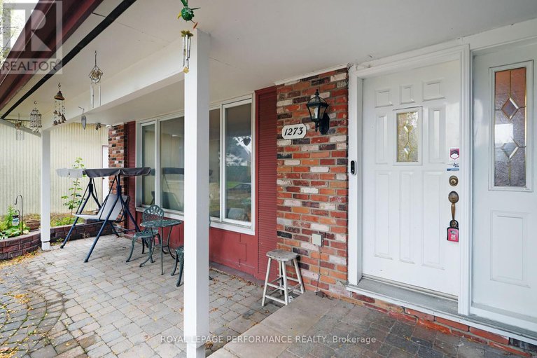28967261/1273-anoka-street/ridgemont/ottawa/ontario/K1V6C3_2