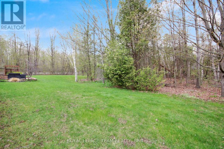 29064308/5719-stuewe-drive/manotick-east-to-manotick-station/ottawa/ontario/K4M1L2_42