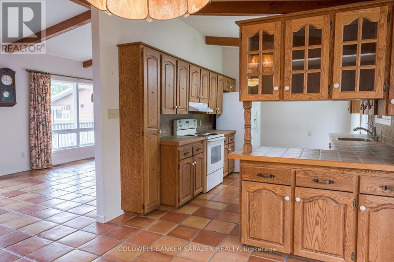 28462570/7-robinson-street/mcnabbraeside-twps/mcnabbraeside/ontario/K7S3M4_10