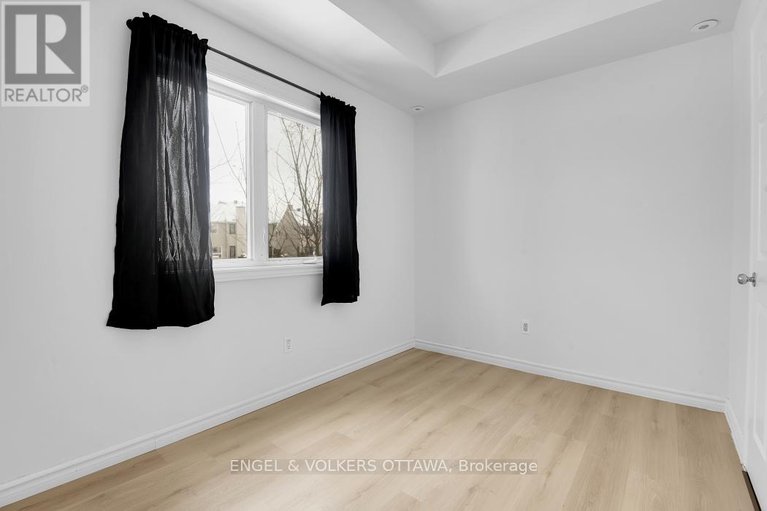 29579180/5-165-waterbridge-drive/barrhaven-east/ottawa/ontario/K2G7G3_13