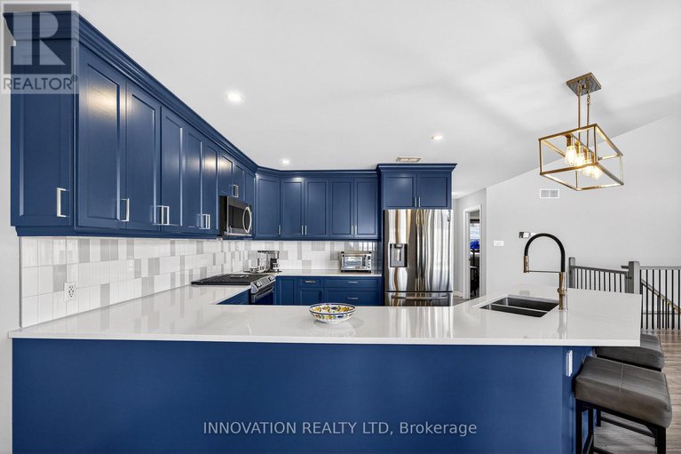 29350318/731-usborne-street/mcnabbraeside-twps/mcnabbraeside/ontario/K0A1G0_12