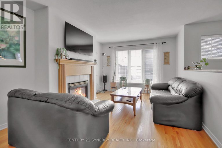 28297097/14-splinter-crescent/fairfield-heights/ottawa/ontario/K2B1B2_8
