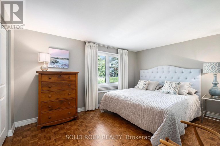 28850982/18-falk-avenue/knollsbrook/ottawa/ontario/K2J1L1_24