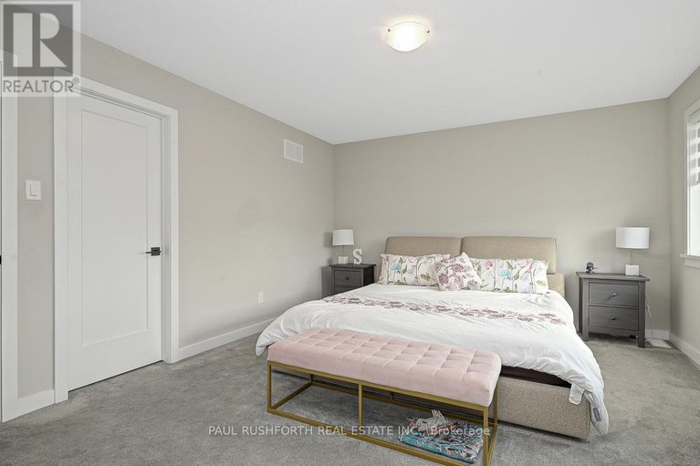28887237/843-sendero-way/remainder-of-stittsville-area/ottawa/ontario/K2S2W9_15