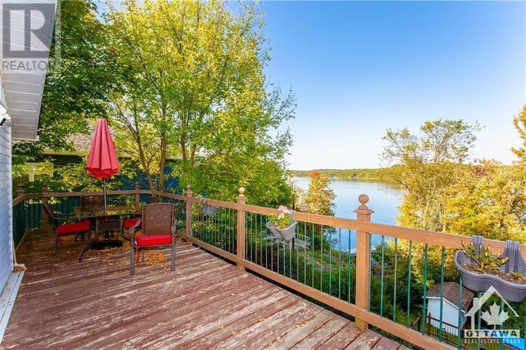 27522542/64-rossel-trail/muskrat-lake/cobden/ontario/K0J1K0_22