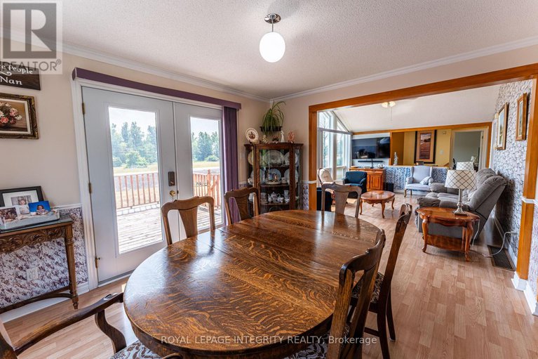 28715412/14977-country-rd-2-road/south-stormont-osnabruck-twp/south-stormont/ontario/K0C1M0_12