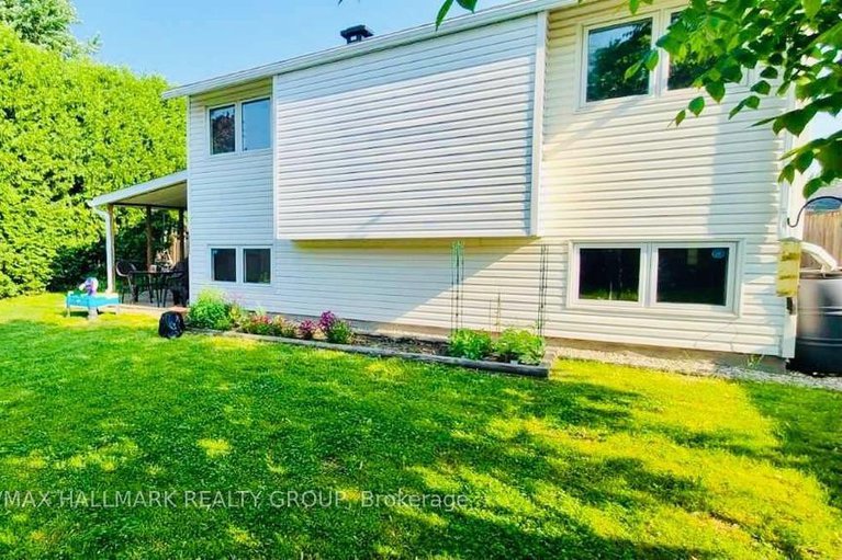 29176561/2155-monson-crescent/beacon-hill-north/ottawa/ontario/K1J6A7_30