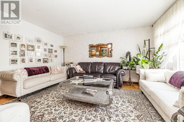 29186349/994-charlton-drive/carson-grove/ottawa/ontario/K1J8B3_19