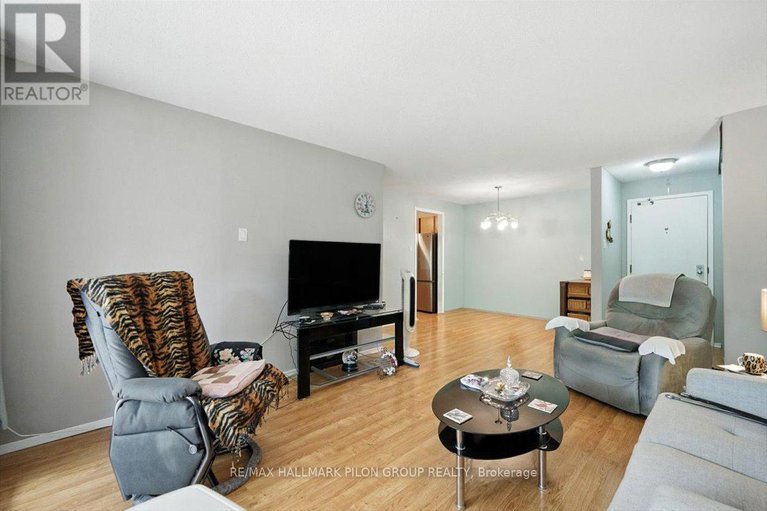 28804572/315-6434-bilberry-drive/orleans-wood/ottawa/ontario/K1C4P5_7