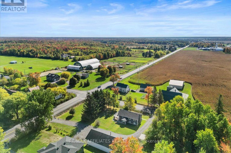 29013767/565-vinette-road/clarencerockland-twp/clarence-rockland/ontario/K0A2A0_38